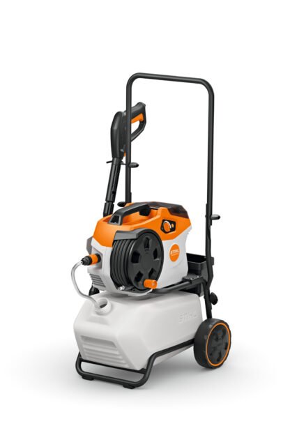 STIHL REA CORDLESS PRESSURE WASHER TROLLEY WITH WATER TANK